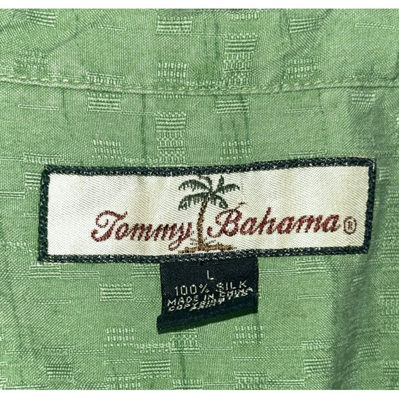 Tommy Bahama 100% Silk Men's Large Palm Trees Relax‎ Wood Buttons - Picture 3 of 9